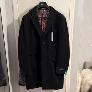 Paisley & Gray Men's Black Peak Topcoat